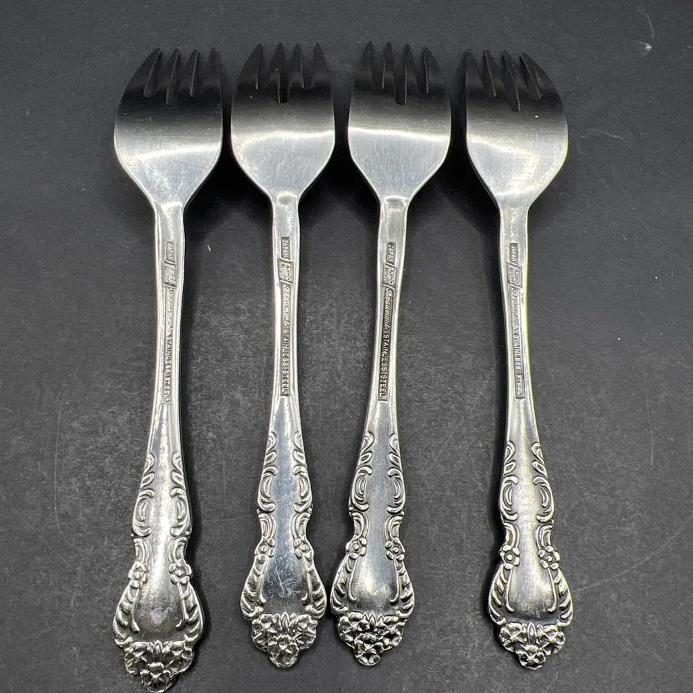 Set of 4 Vintage Ekco Eterna BEAUMONT Stainless Salad Forks
